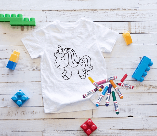 Colouring T-shirts 